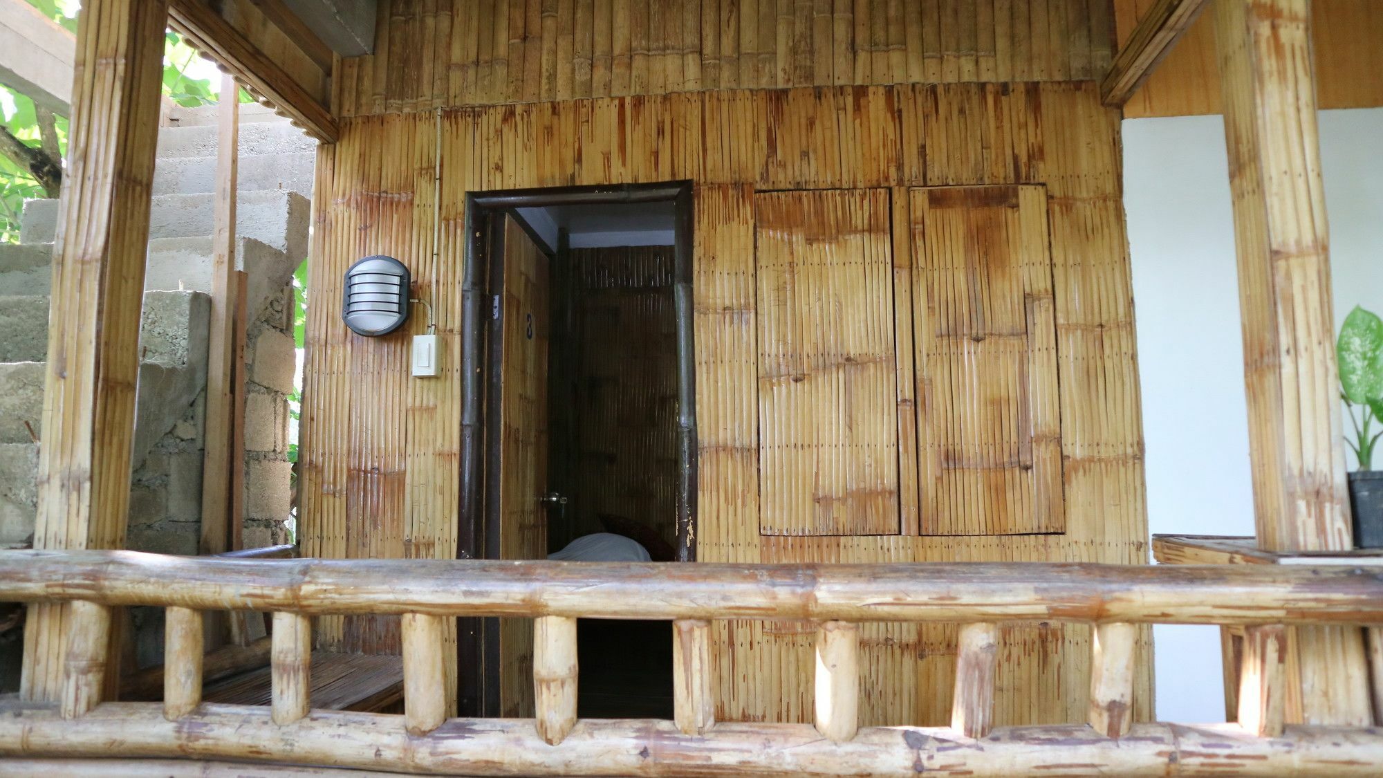 Old Parola Seaside Inn บาแลร์ ภายนอก รูปภาพ